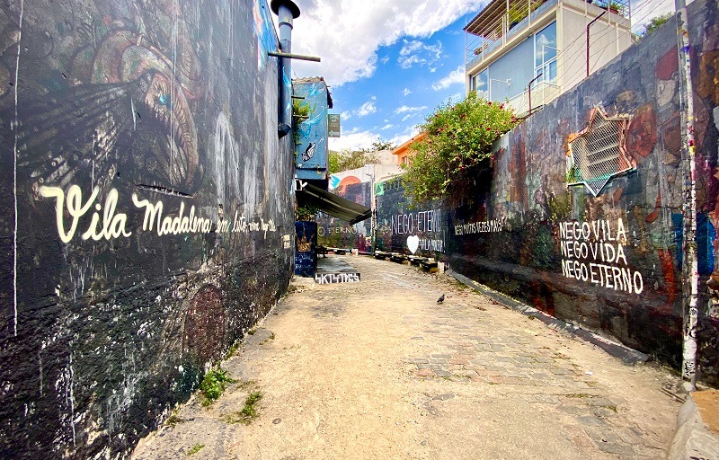 Beco do Batman: luto e protesto ap&oacute;s PM matar artista