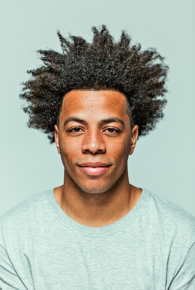 Racismo, amor e política: canal de humor faz sucesso com casal de atores