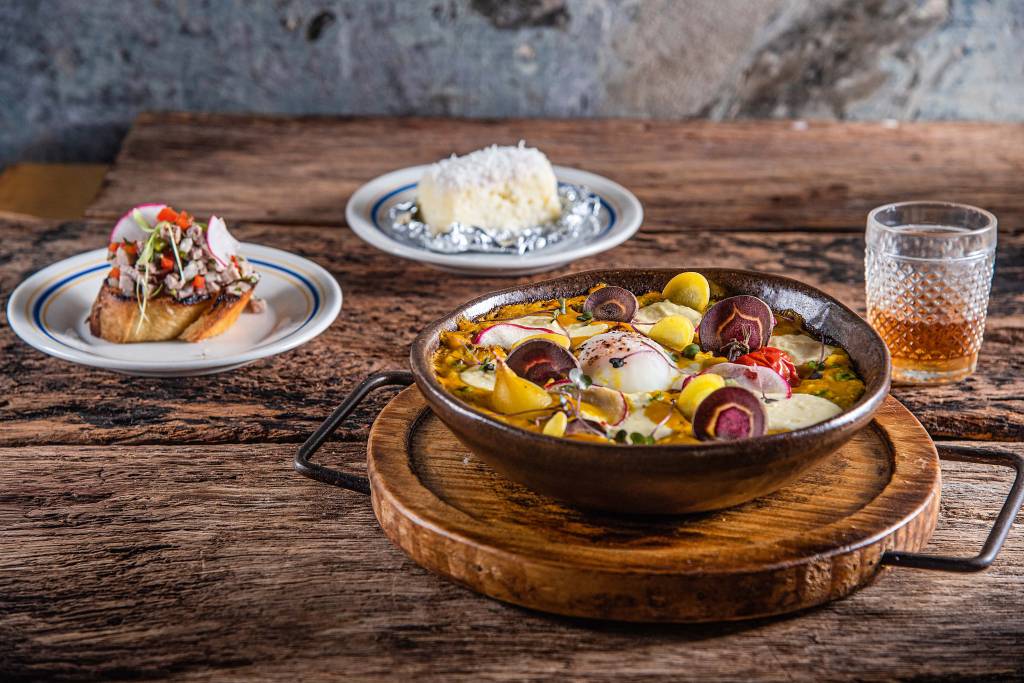 Comer & Beber 2020: Hospedaria serve o melhor menu executivo até 60 reais