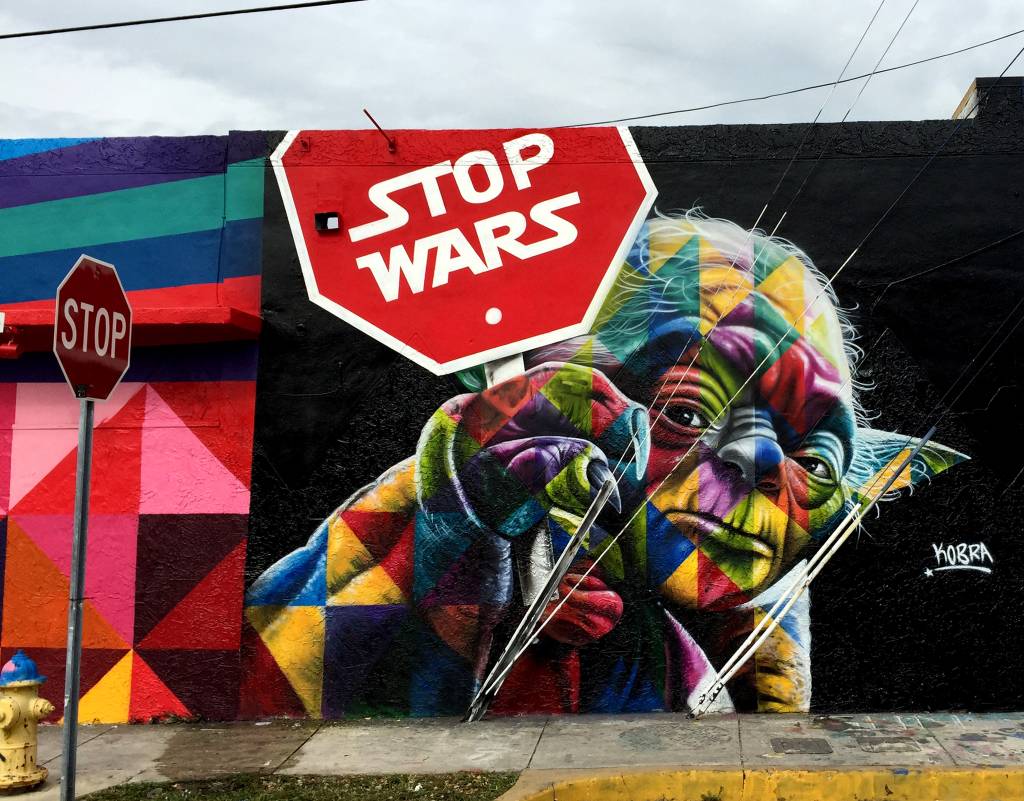 Eduardo Kobra – Stop Wars, Miami Eduardo Kobra – Stop Wars, Miami