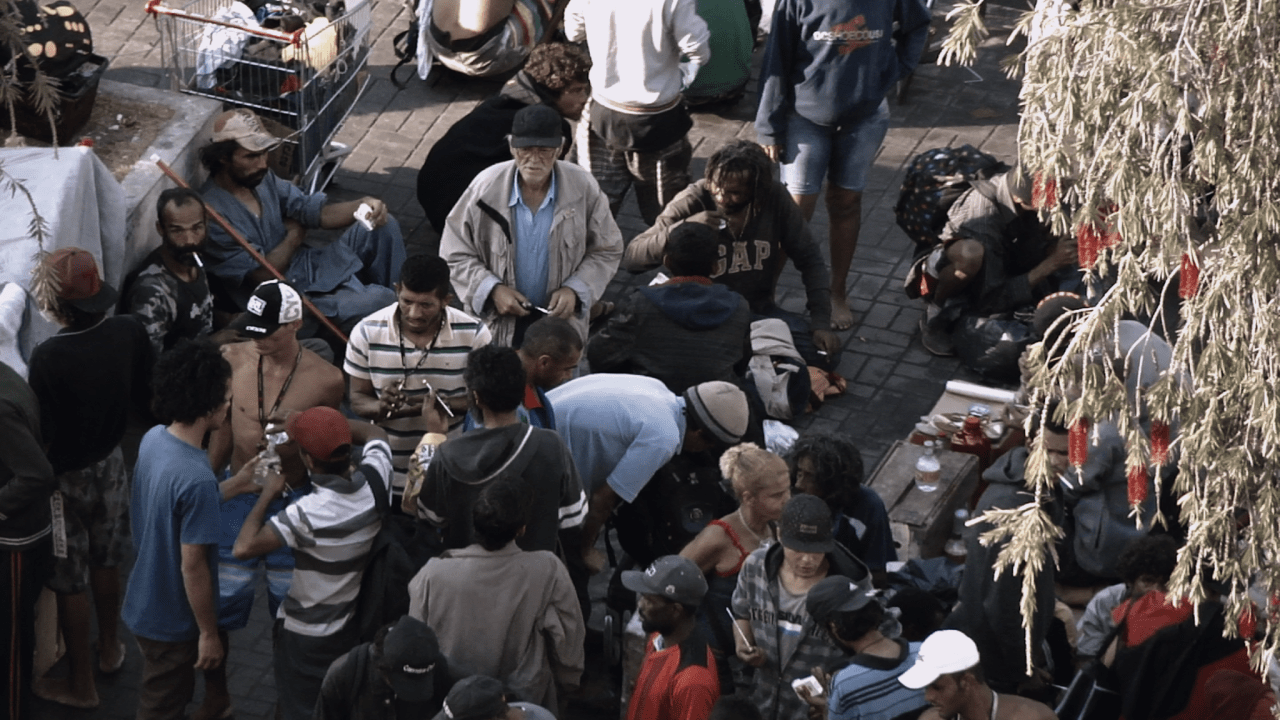 Filme de Edu Felistoque revela cenas da Cracolândia no centro da capital