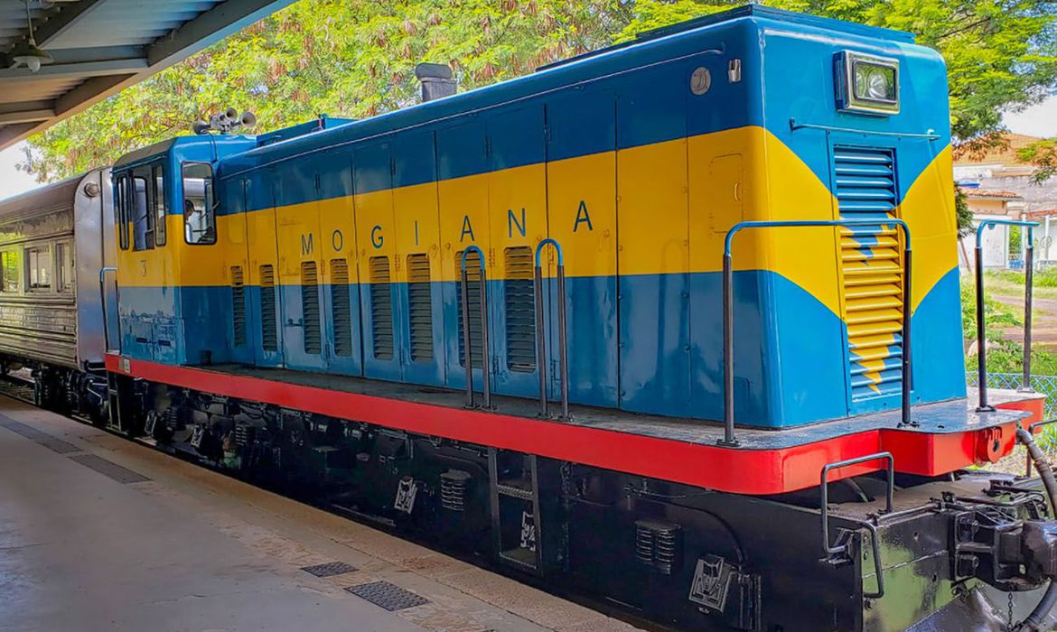Trem paulistano, para passeio turístico