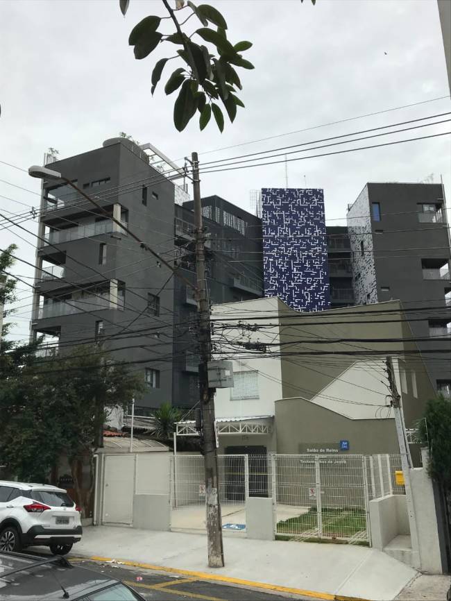 O Pop XYZ, na Rua Delfina, na Vila Madalena O Pop XYZ, na Rua Delfina, na Vila Madalena