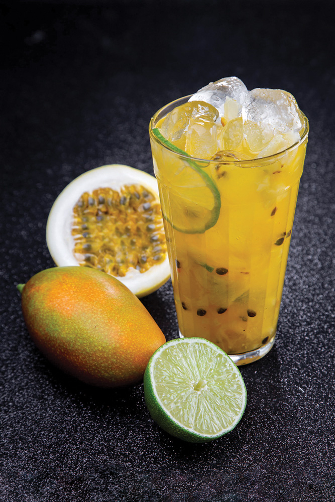 Brasileirinho – Maria Augusta Caipirinha de maracujá: leva limão e cachaça