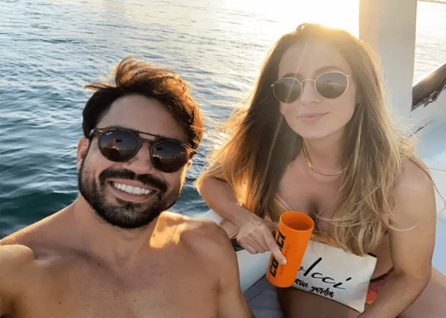 Mulher suspeita de matar companheiro postou foto de casal horas antes