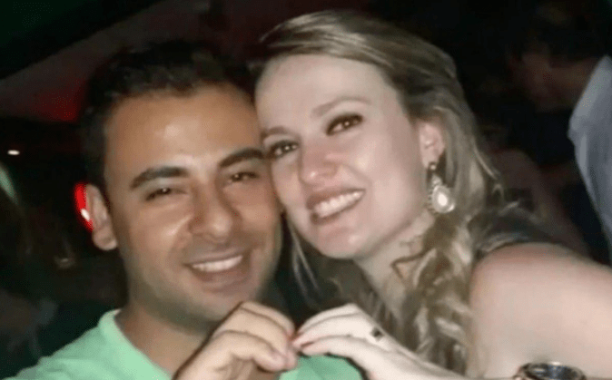 Corintiano mata esposa palmeirense a facadas após título da Libertadores