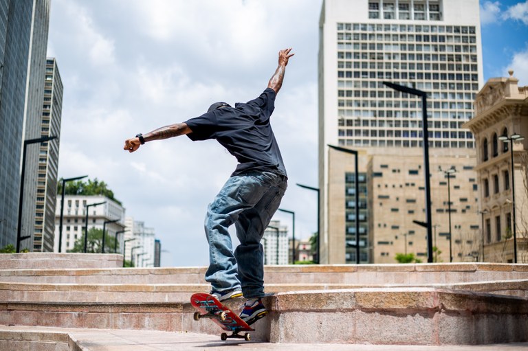 Prefeitura inaugura pista de skate no Vale do Anhangabaú