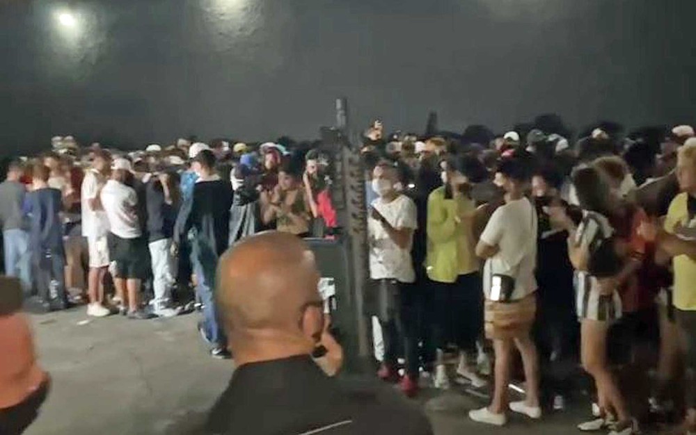 Polícia acaba com festa para 500 pessoas no Capão Redondo