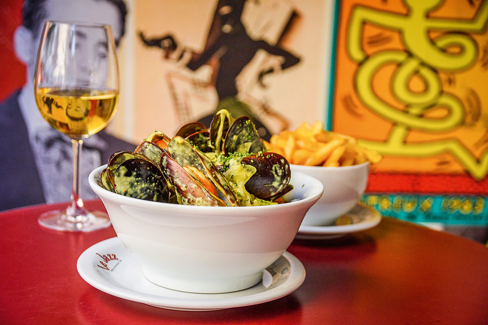 Mexilh&otilde;es do Le Jazz: temperados ao creme de curry