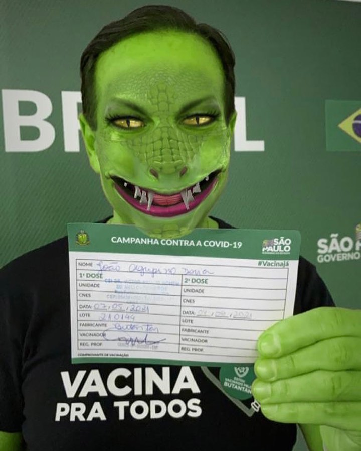 Após receber 1ª dose da Coronavac, Doria publica foto com filtro de jacaré