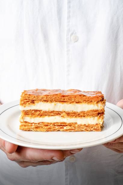 Mil folhas: três camadas entremeadas por chantili com queijo mascarpone