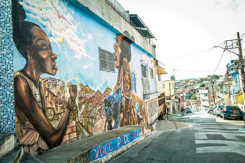 São Paulo 10 maio 2021Mural em São Mateus.Foto Alexandre Battibugli VSP Paredes da Favela Galeria. Estão pintadas com grafites, que retratam pessoas negras e favelas