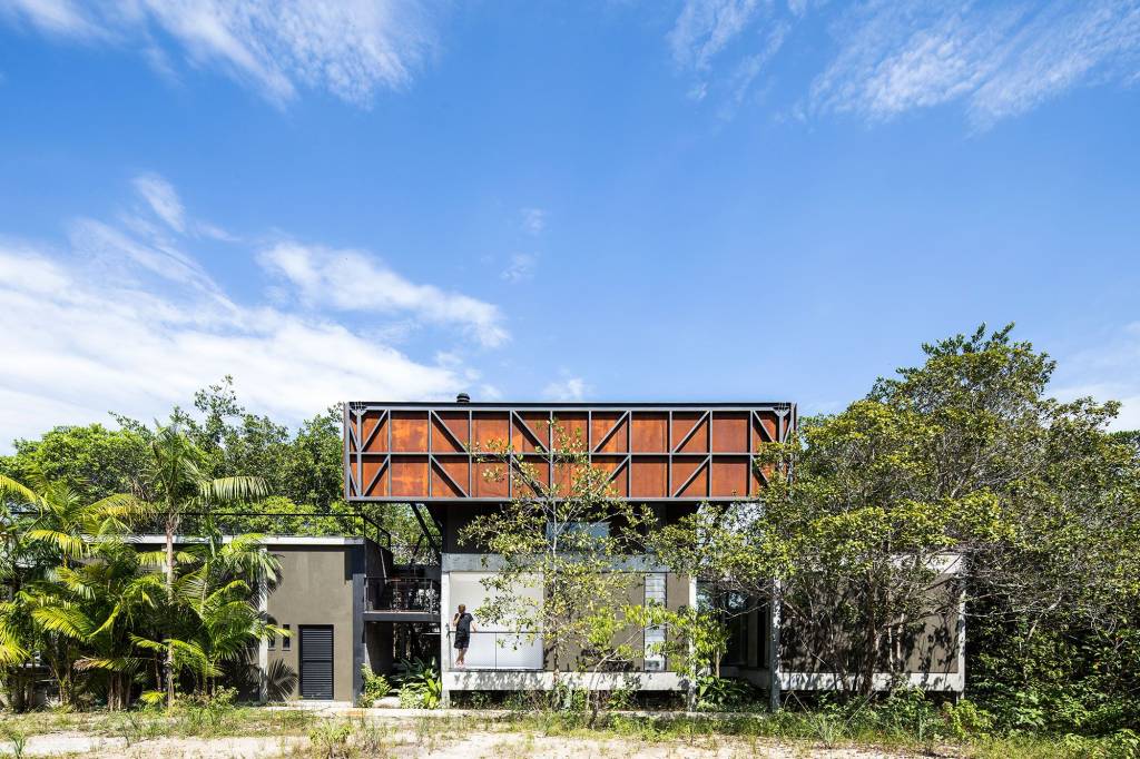 Casa-Campinarana-Laurent-Troost-7-Credito-Maira-Acayaba casa campinarana amazonia manaus arquitetura sustentável sustentabilidade amazonas jardim