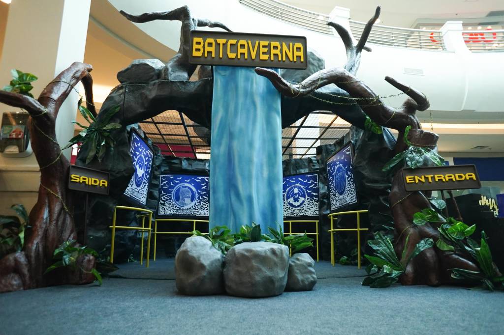 Parque do Batman diverte criançada fã do herói no Mooca Plaza