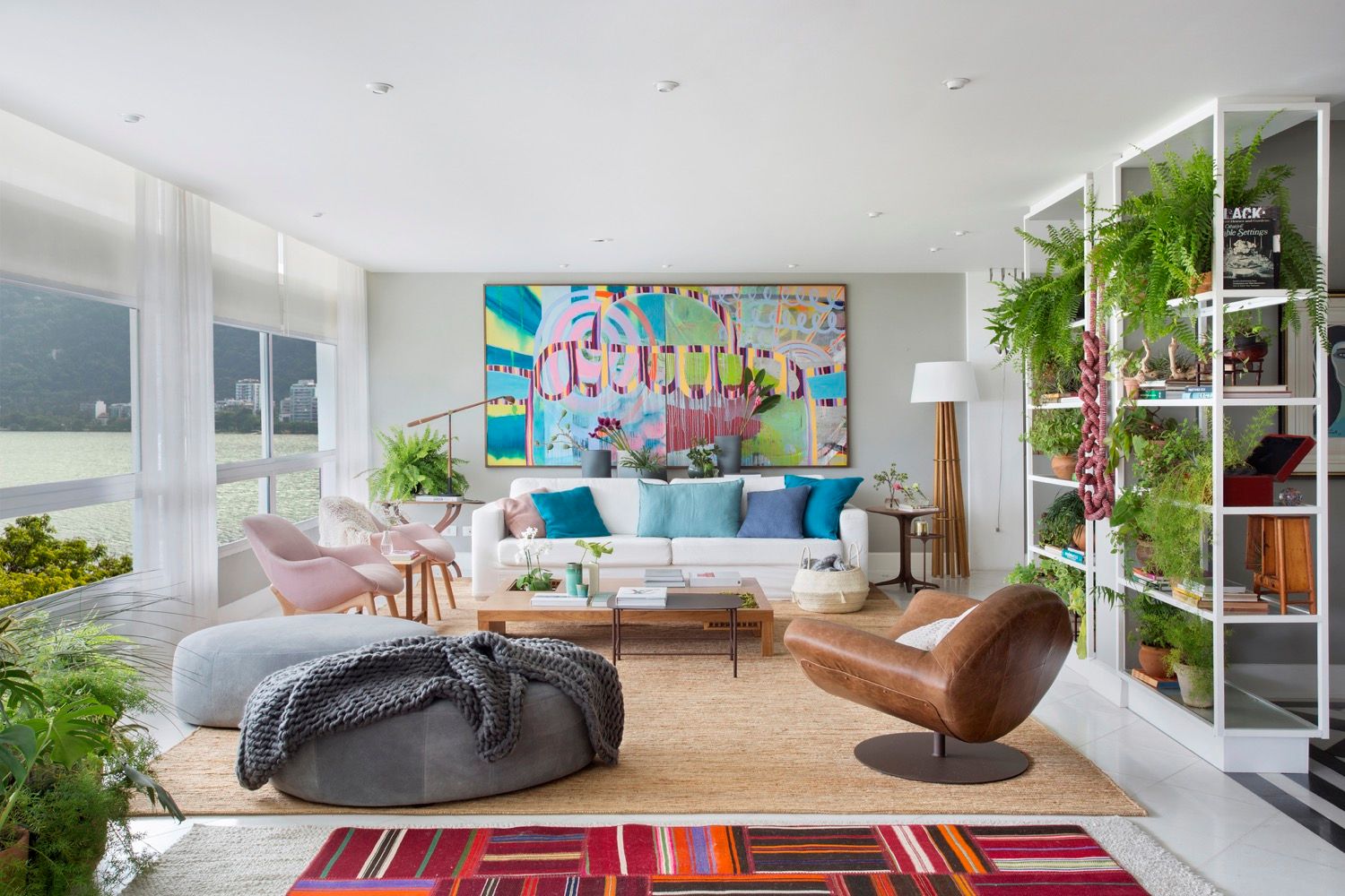 No Rio, apartamento tem plantas por todos os lados