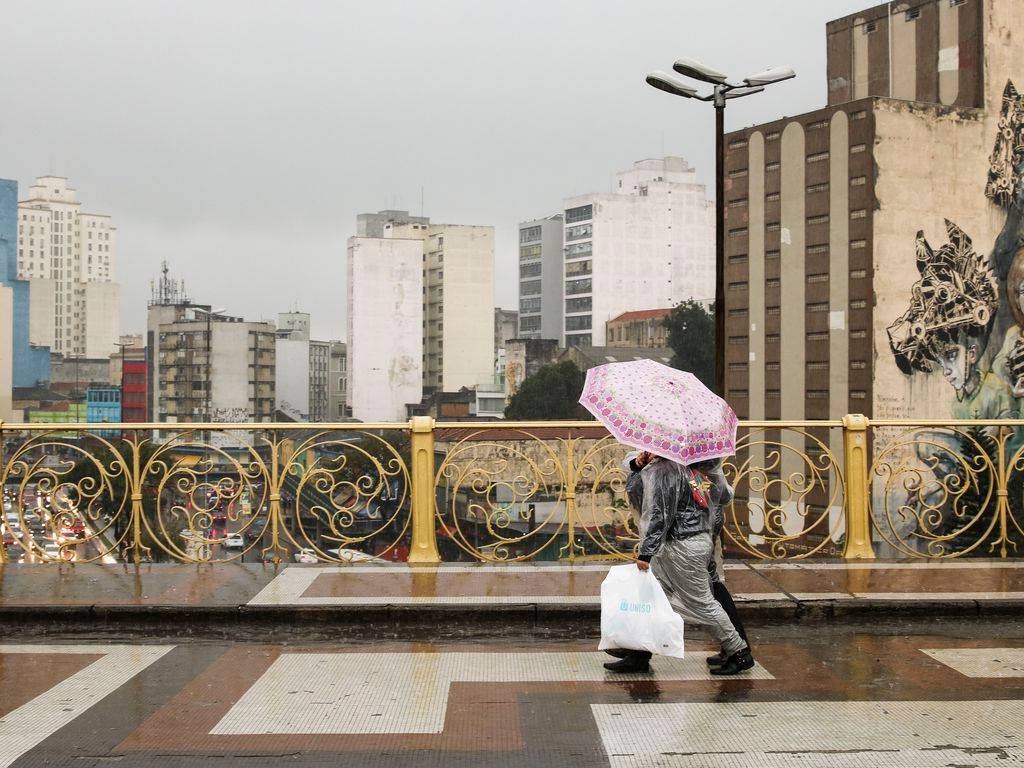 O frio continua? Confira a previsão do tempo para os próximos dias