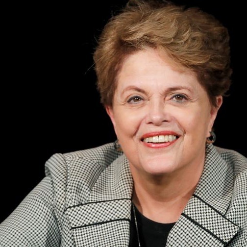 Dilma desembarca em SP para fazer cirurgia no coração na quarta (1°)