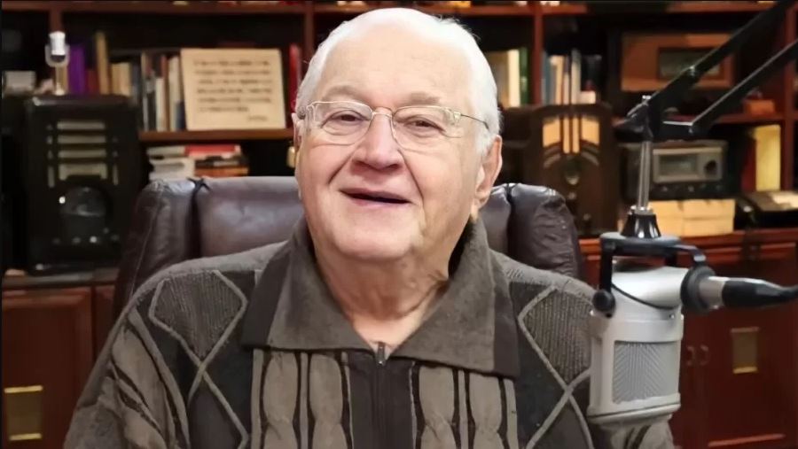 Boris Casoy começa faculdade de medicina veterinária aos 80 anos