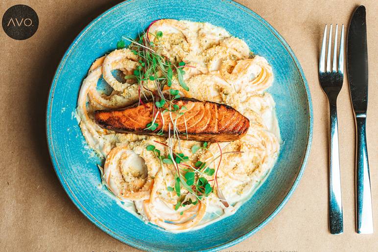 "Macarrão" de abóbora com salmão: refeição mais parruda