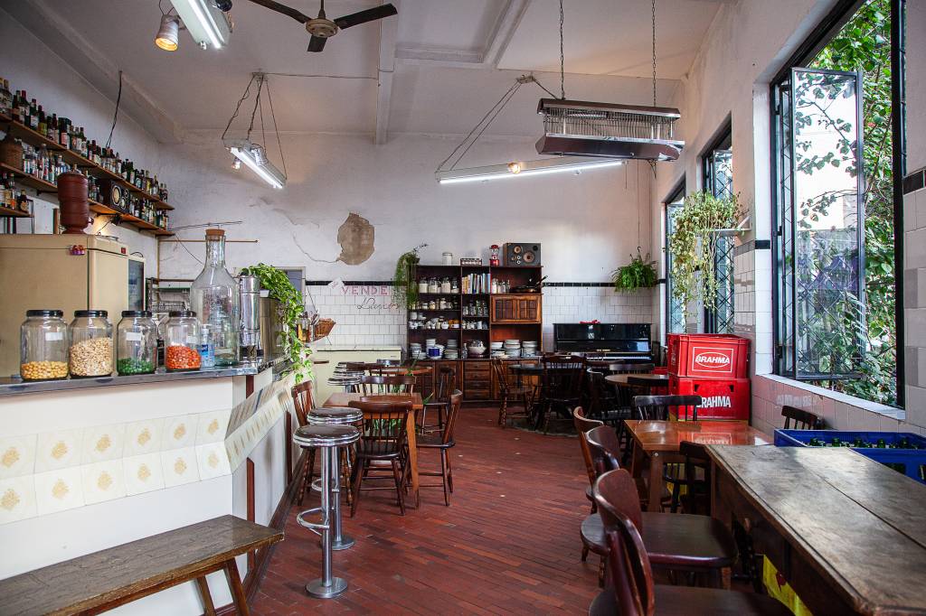 Ir ao boteco do Tatuapé é como passar pelo túnel do tempo