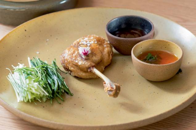 Pato de Pequim: prato que consagrou o chef Kazuo Harada Pato de Pequim: prato que consagrou o chef Kazuo Harada