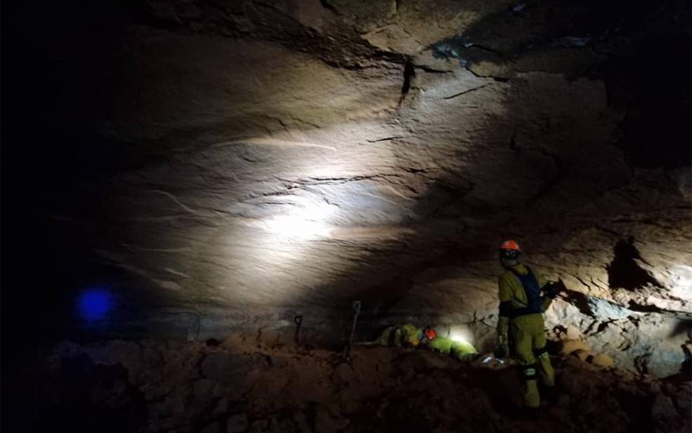 Seis dos nove mortos são velados em Batatais após desabamento de gruta