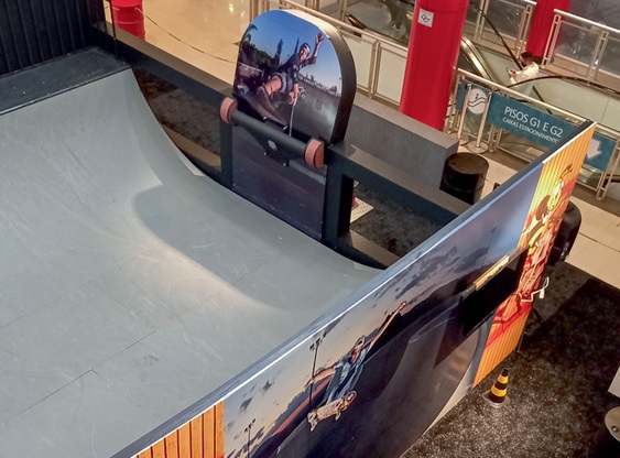 Evento de skate do campeão Mineirinho promove a prática do esporte