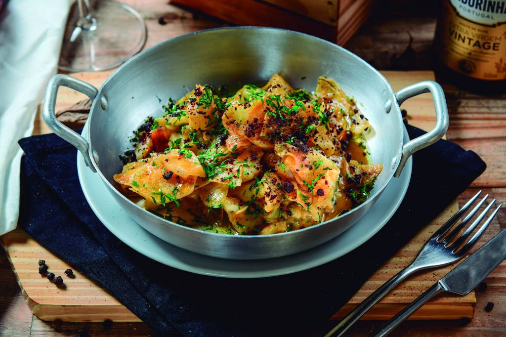 Portugal Fest tem comida da terrinha, shows e oficinas