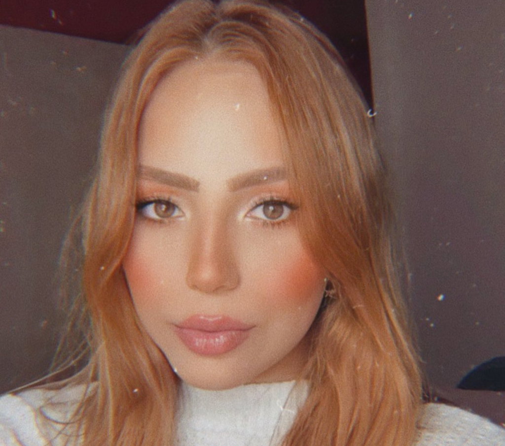 Estudante de 24 anos é encontrada morta em apartamento no interior