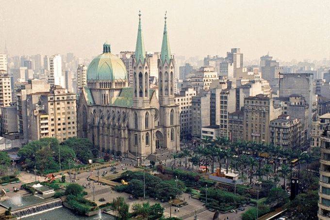 Badaladas dos sinos da Catedral da Sé são ouvidas a até 2 km do local