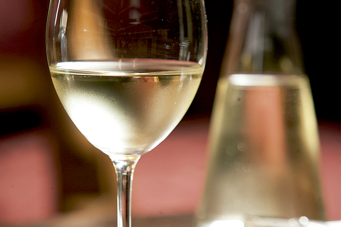 Degustação gratuita de vinhos chilenos acontece na terça-feira (16)