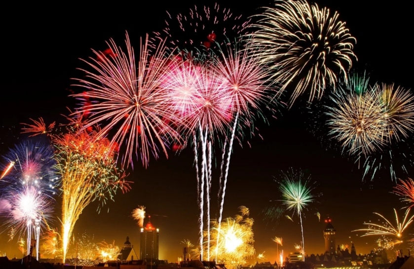 Soltar fogos de artifício com barulho agora vira caso de polícia