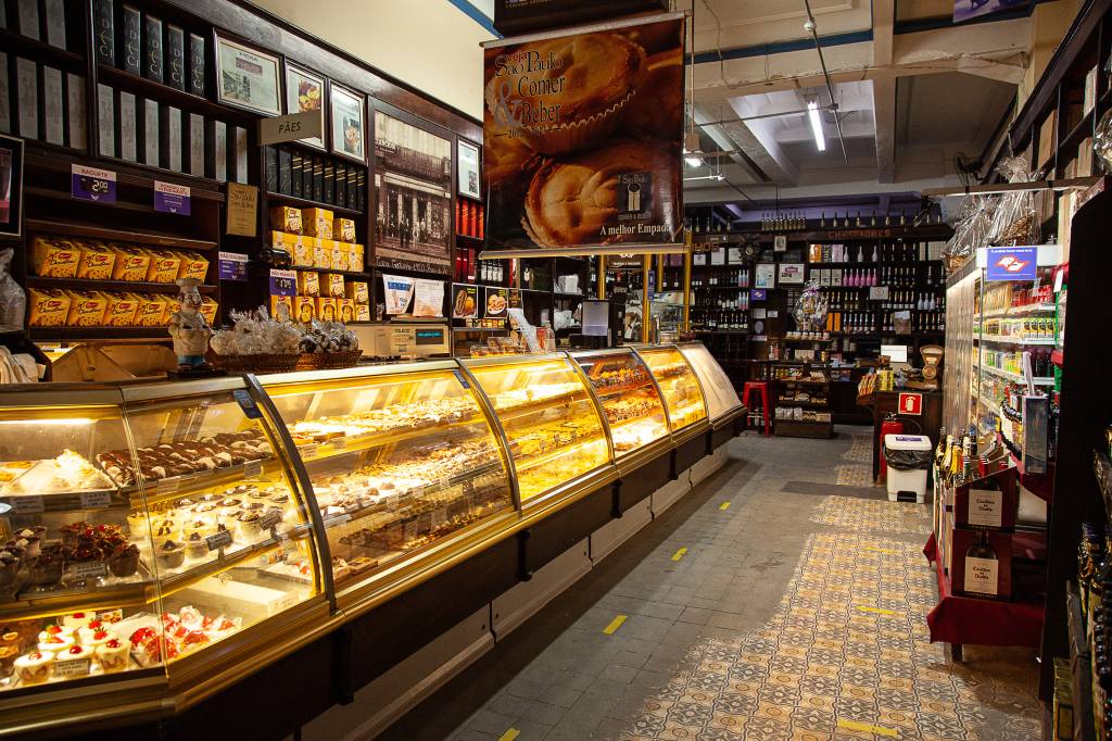 Visitar este antigo empório no Centro é como viajar no tempo