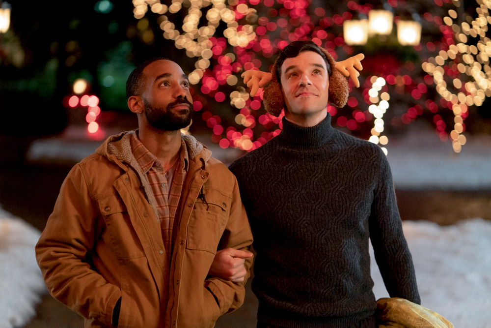 Um Crush para o Natal: romance natalino LGBTQIA+ está disponível na Netflix