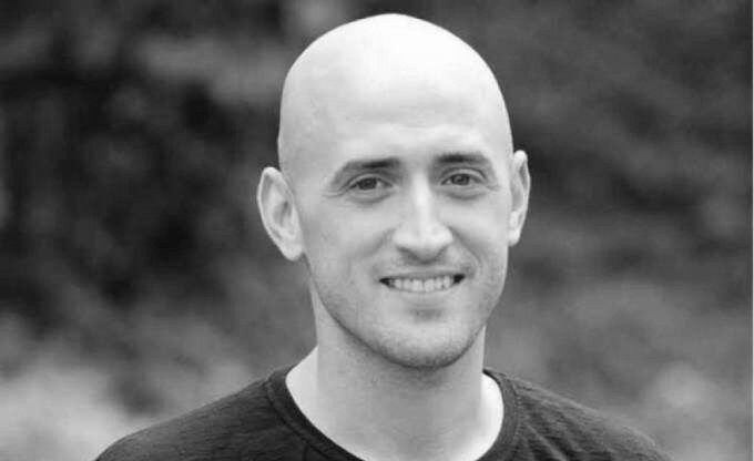 Justiça condena pastor por homofobia contra o ator Paulo Gustavo