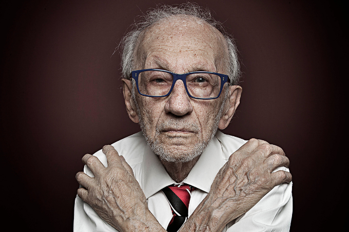 Memorial do Holocausto lança documentário com depoimentos de sobreviventes