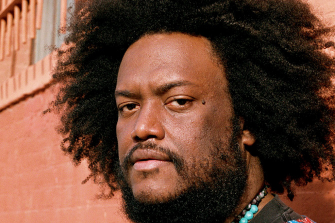 Kamasi Washington, o “embaixador do jazz”, fará show no Brasil em maio