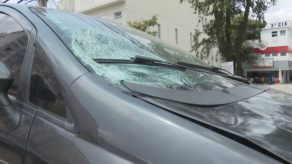 Motorista atropela idoso de 92 anos e foge na Vila Mariana