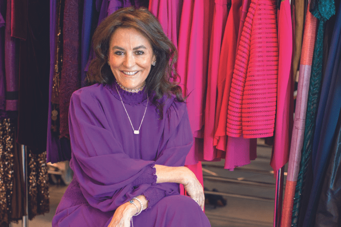 Festival de segunda mão faz edição natalina com itens de luxo no JK