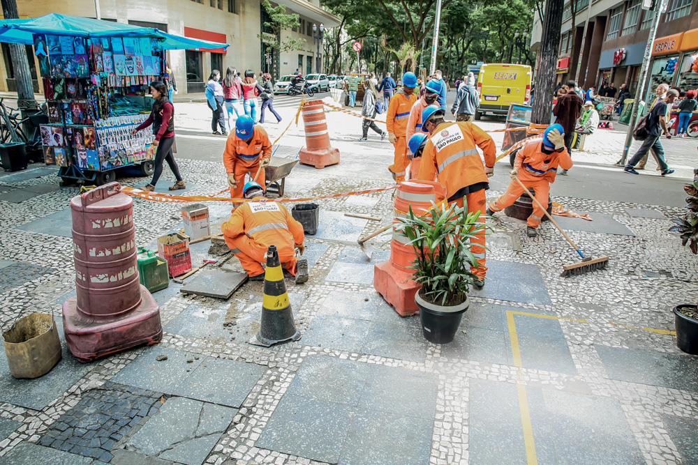 Prefeitura inicia obras de reparo em 23 vias do Centro Histórico