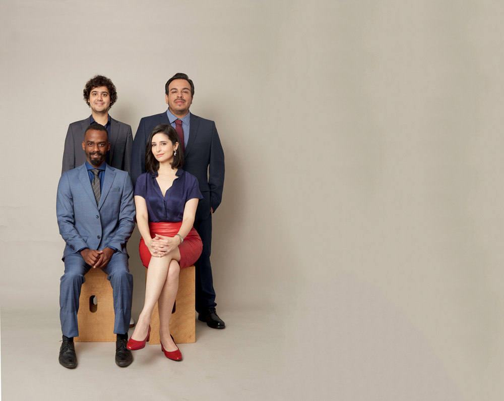 Com codireção de Lázaro Ramos, peça questiona até onde vamos por um emprego