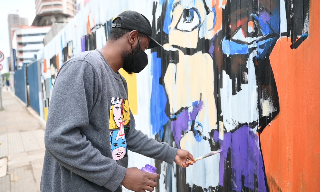 Artista plástico congolês assina painel na CASACOR São Paulo 2022