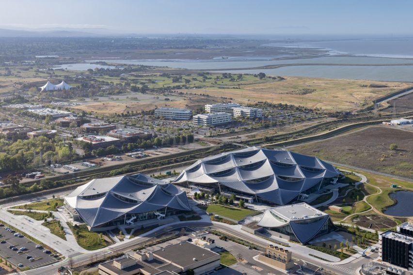 big-heatherwick-studio-google-bay-view-campus-california-architecture_dezeen_2364_col_9-852×568-1 Novo campus do Google é alimentado por energia livre de carbono
