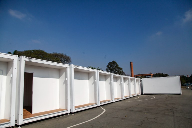 Bom Retiro começa a receber casas modulares para população de rua