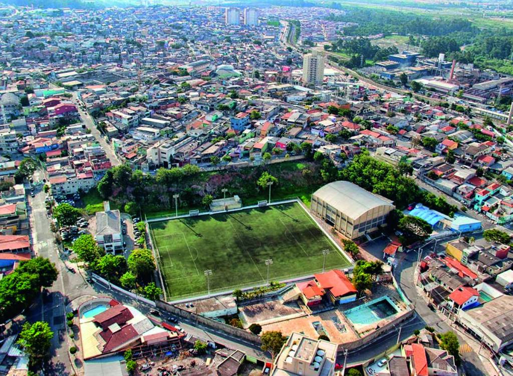 GEstaoUrbanaCEUErmelinoMatarazzo.jpg Área que receberá o futuroCEU Ermelino Matarazzo vista de cima