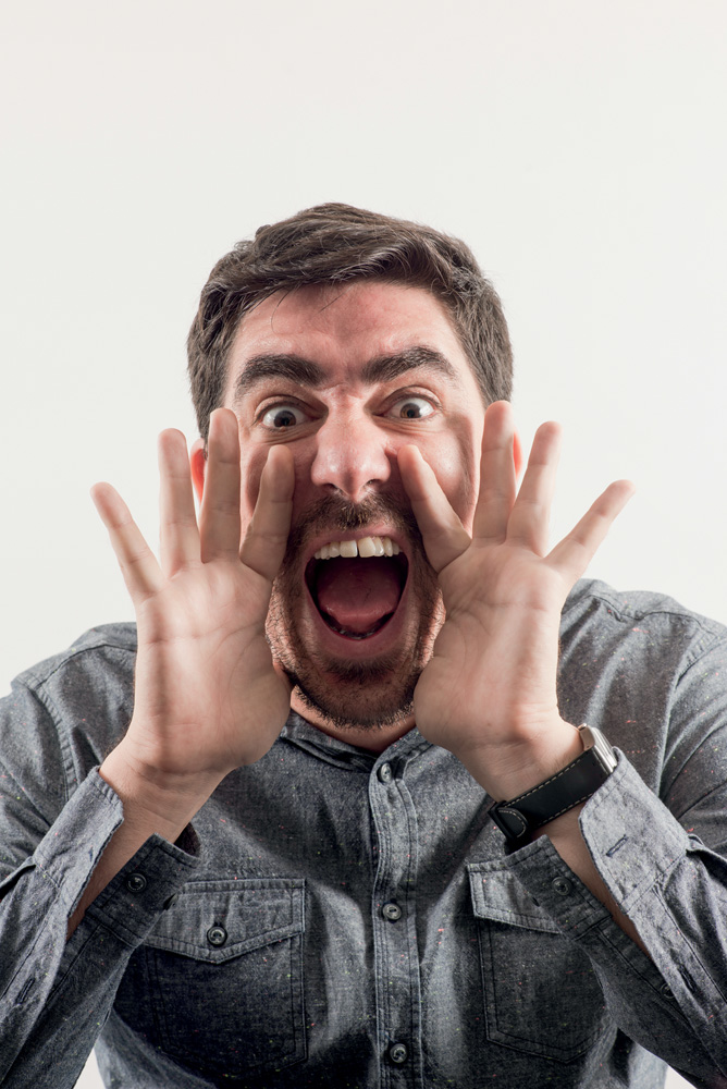 Marcelo Adnet vira embaixador de escola de samba e terá programa no GNT