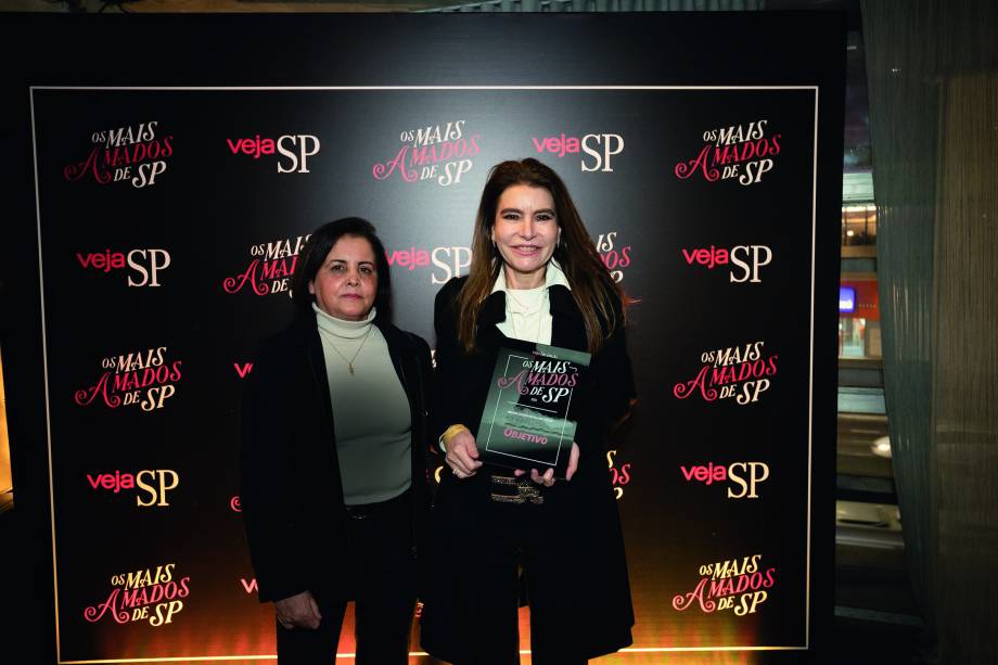 Maria do Rosário Camargo e Sandra Miessa, diretora-presidente do Objetivo