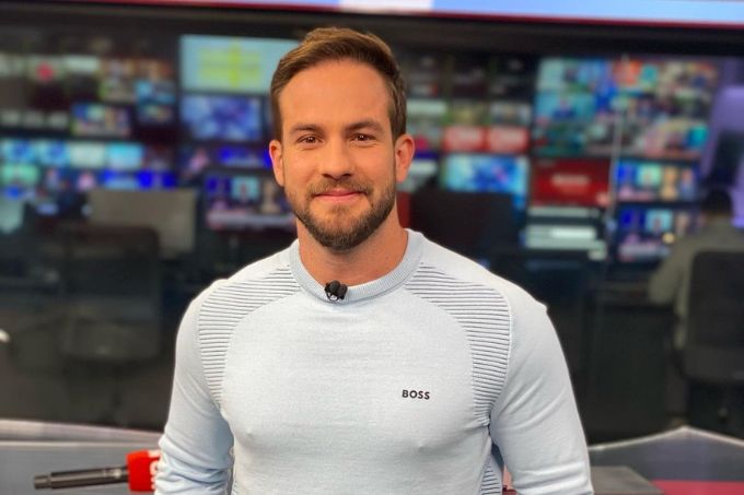 CNN demitiu Daniel Adjuto após discussão nos bastidores, diz site
