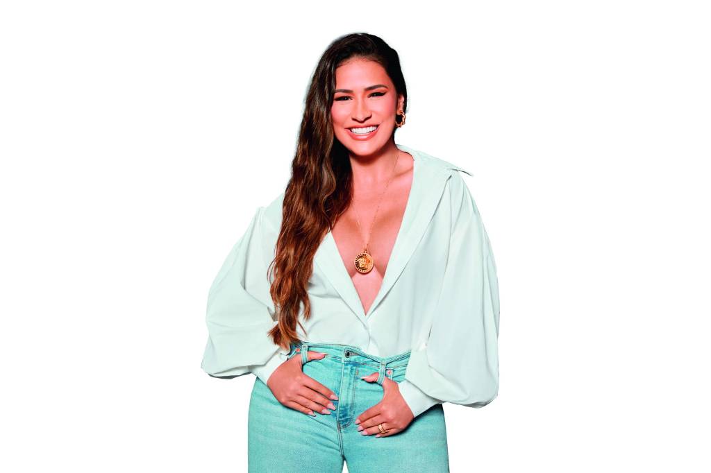 Simone faz primeiro show-solo em SP após separação da dupla com a irmã