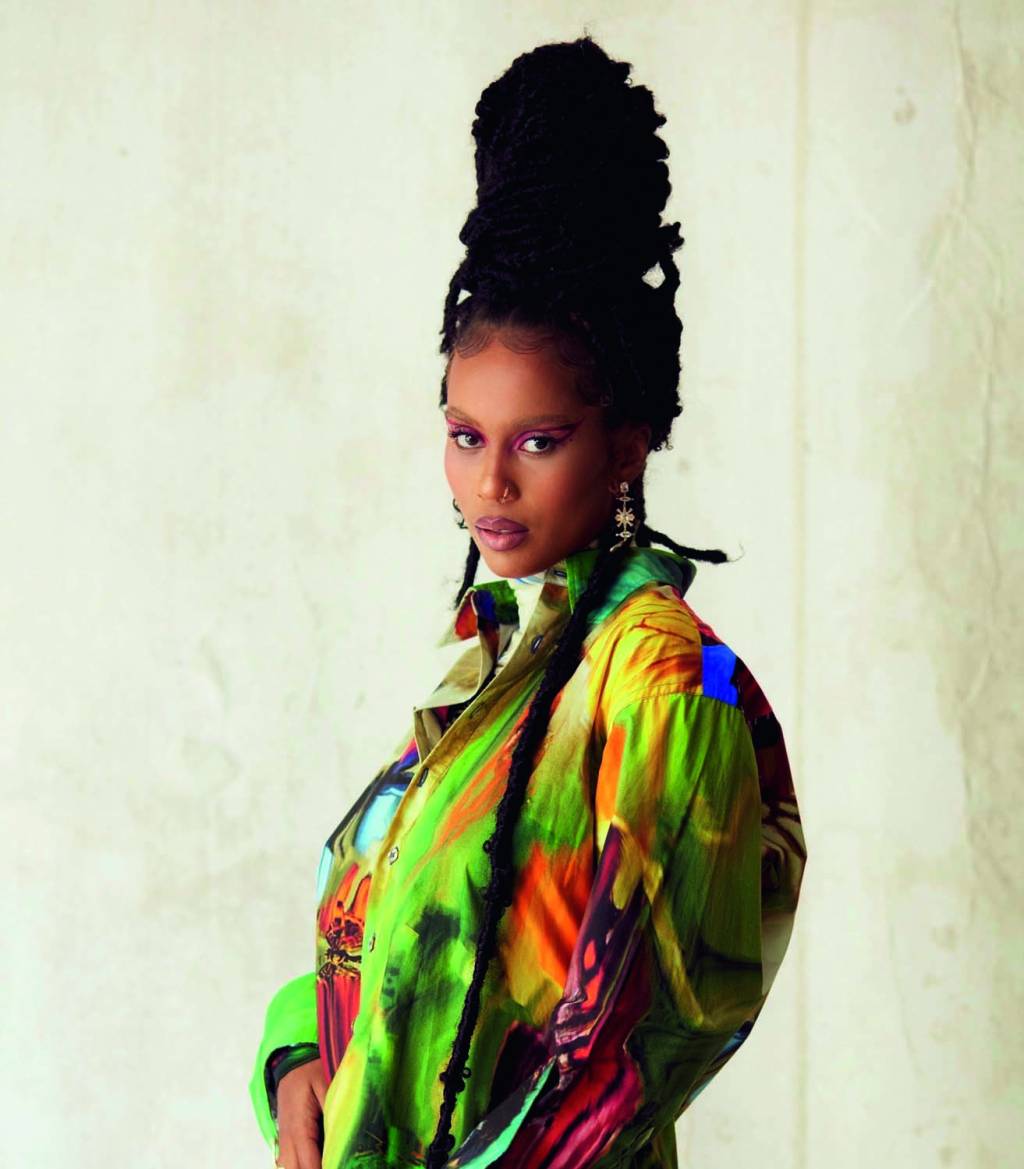 Rapper angolana IAMDDB volta a São Paulo com hits da carreira